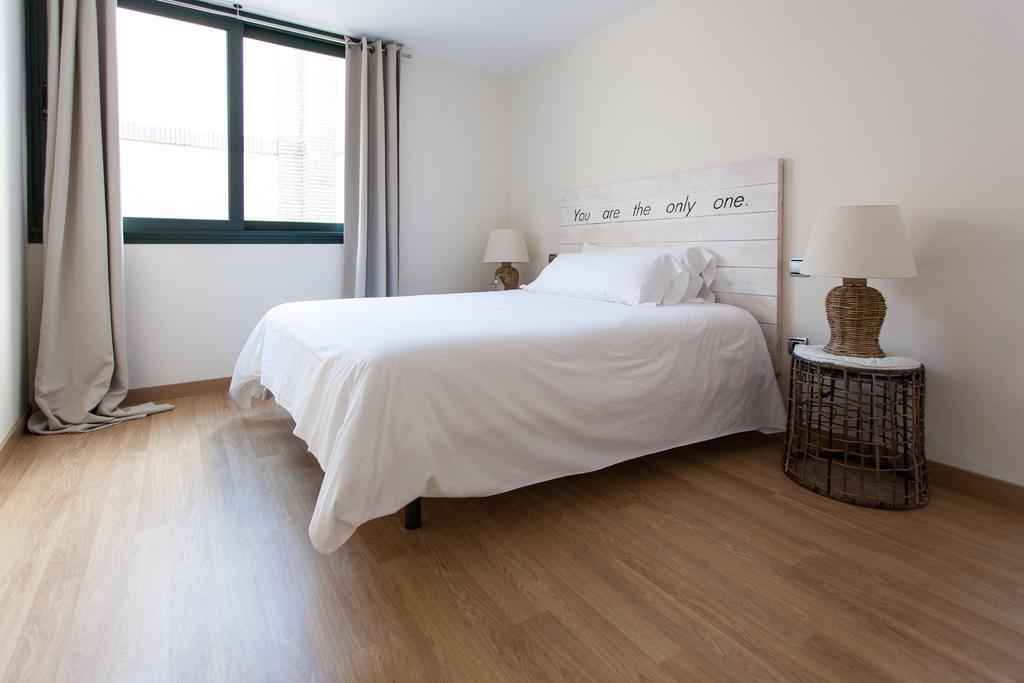Apartments Ole - Albareda 24 Sevilha Quarto foto